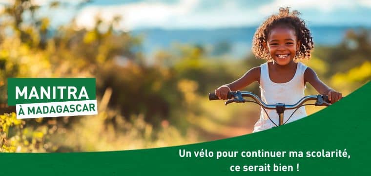 Un vélo pour poursuivre les études au collège à Madagascar