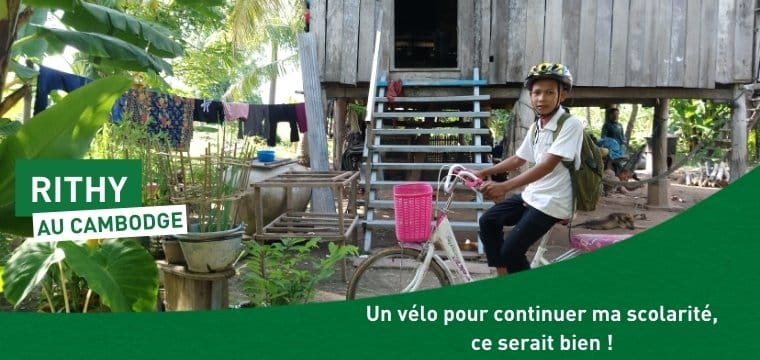 Un vélo pour aller à l’école au Cambodge